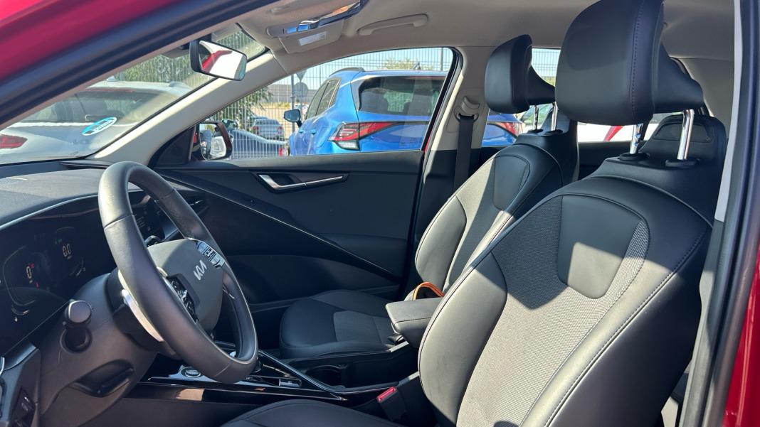 Kia Niro 1.6 GDi HEV 95kW (129CV) Drive