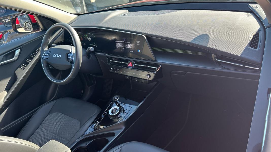 Kia Niro 1.6 GDi HEV 95kW (129CV) Drive