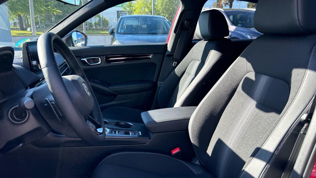Honda Civic 2.0 i-MMD Sport CVT