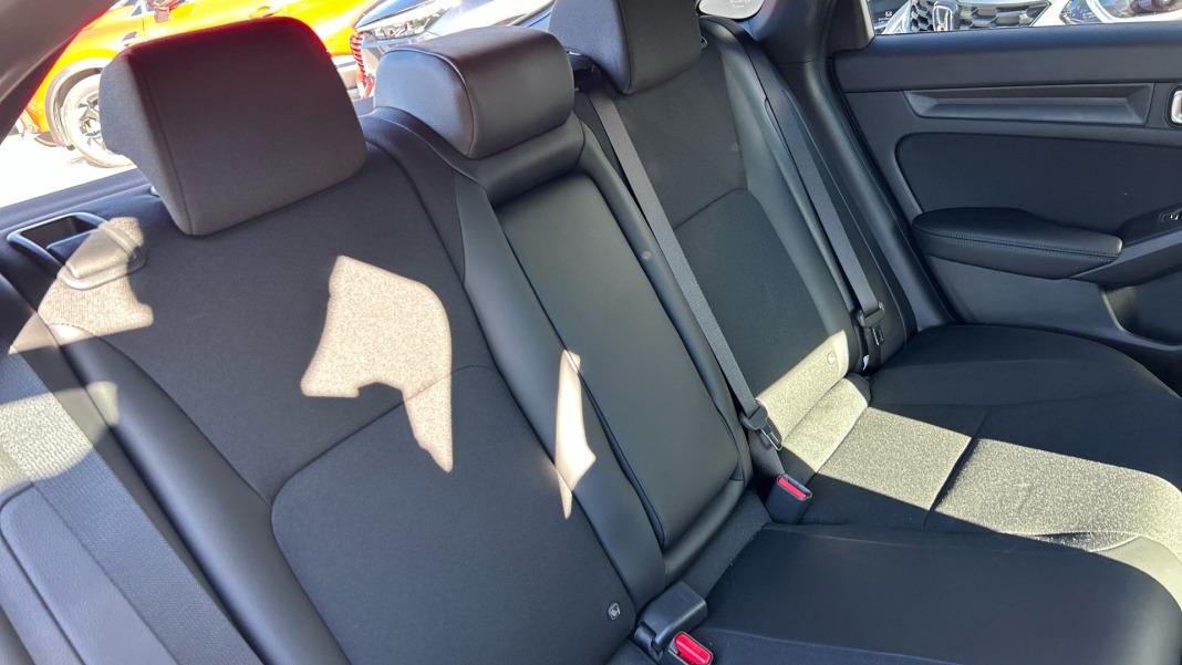 Honda Civic 2.0 i-MMD Sport CVT