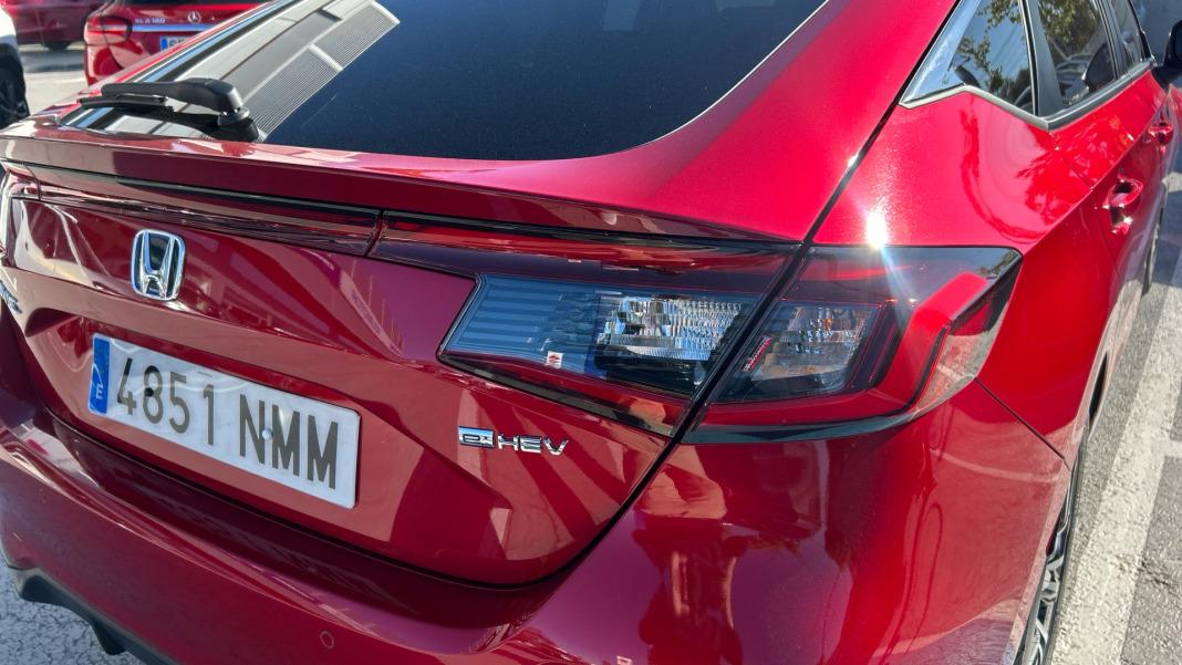Honda Civic 2.0 i-MMD Elegance CVT
