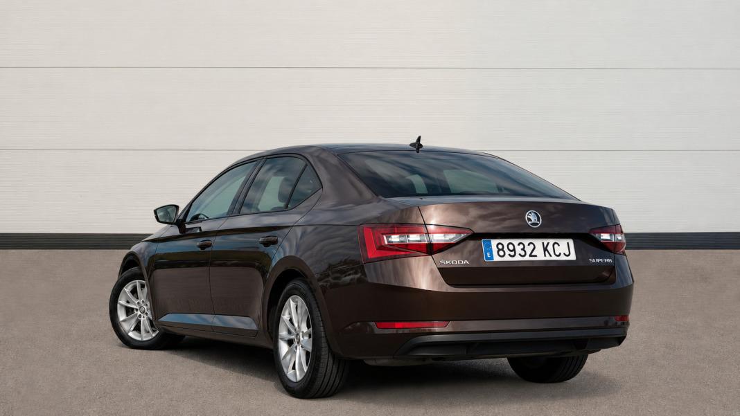 Skoda Superb 2.0 TDI 110KW (150cv) DSG Ambition