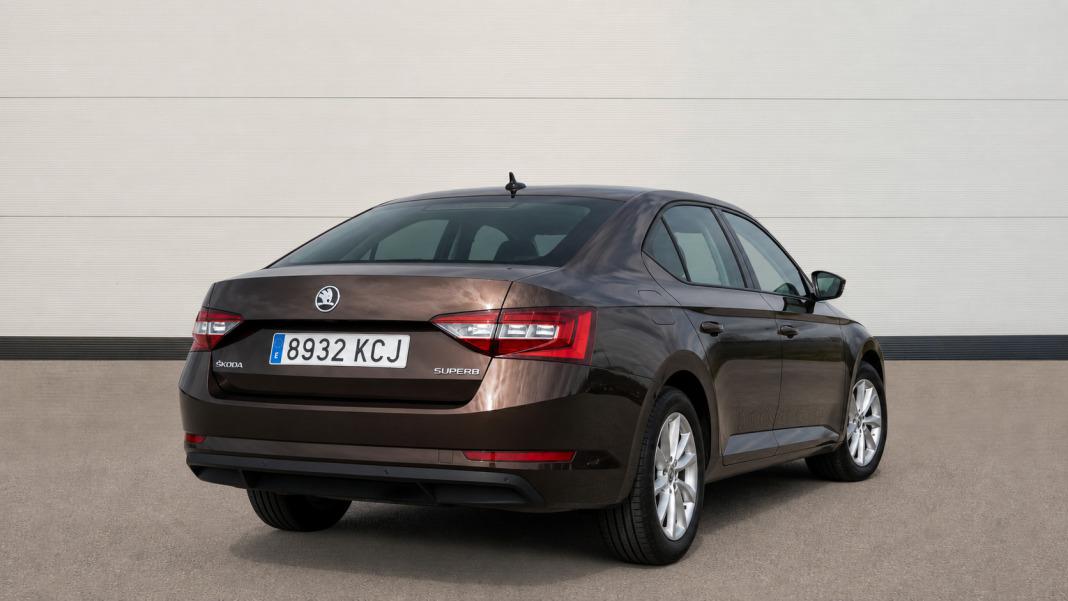 Skoda Superb 2.0 TDI 110KW (150cv) DSG Ambition