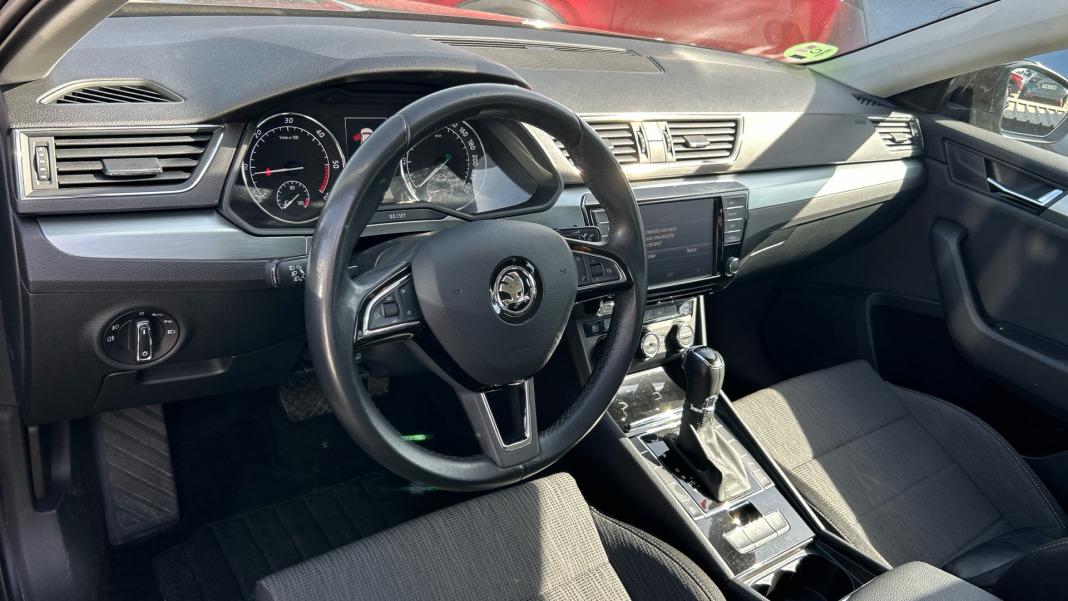 Skoda Superb 2.0 TDI 110KW (150cv) DSG Ambition