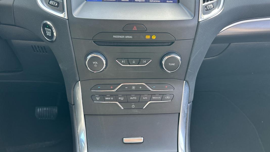 Ford S-max 2.0 TDCi Panther 110kW Titanium Pow