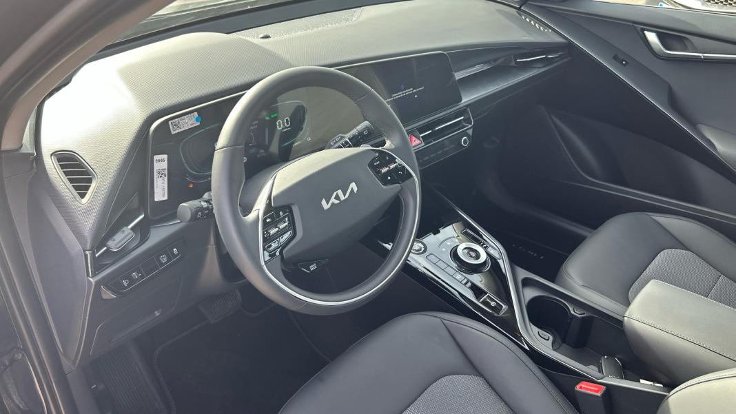 Kia Niro 1.6 GDi HEV 95kW (129CV) Drive