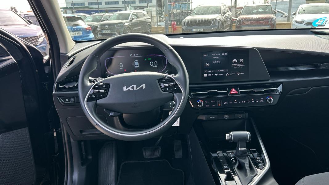 Kia Niro 1.6 GDi HEV 104kW (141CV) Concept