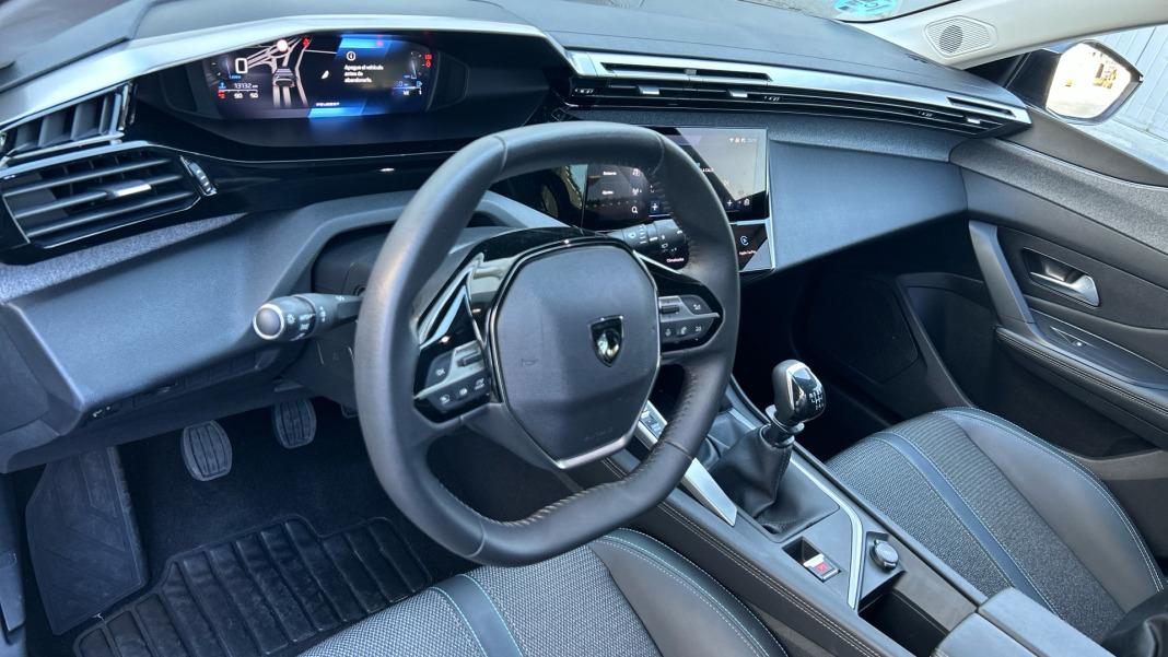 Peugeot 308 5P Allure PureTech 130 SS MAN