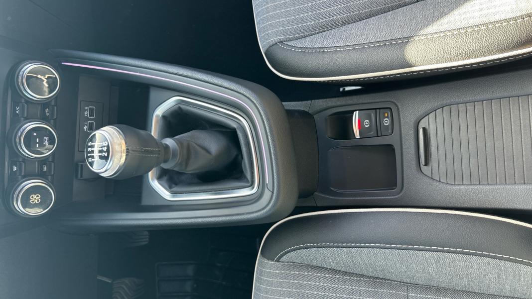Renault Clio techno Eco-G 100cv (74kW)