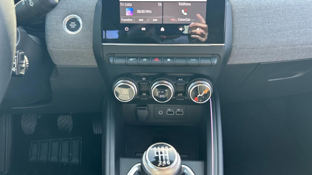 Renault Clio techno Eco-G 100cv (74kW)