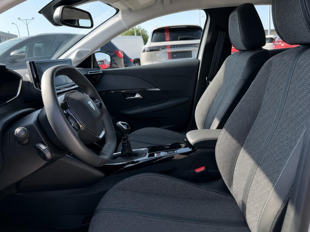 Peugeot 208 Allure Gasolina 100 SS 6 Vel. MAN