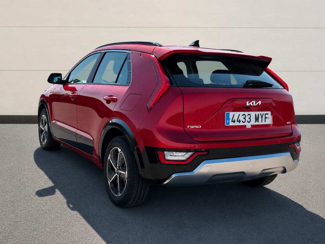 Kia Niro 1.6 GDi HEV 95kW (129CV) Drive