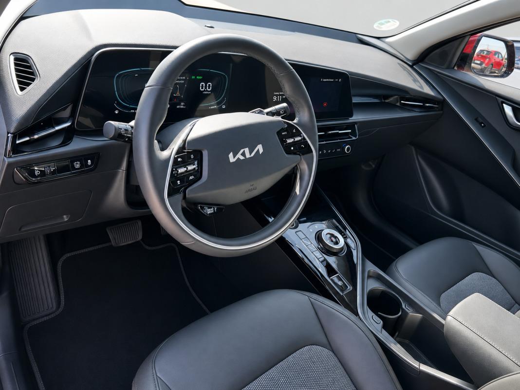 Kia Niro 1.6 GDi HEV 95kW (129CV) Drive