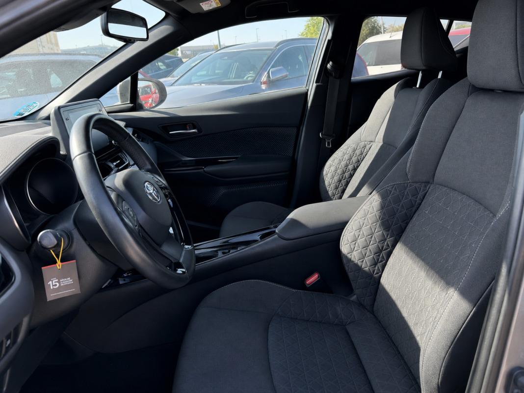 Toyota C-hr 1.8 125H Advance