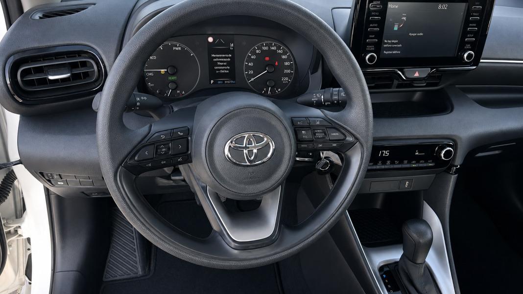 Toyota Yaris 1.5 120H Business Plus