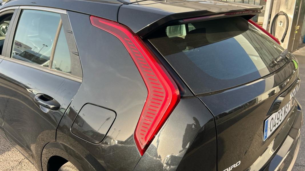 Kia Niro 1.6 GDi HEV 95kW (129CV) Drive