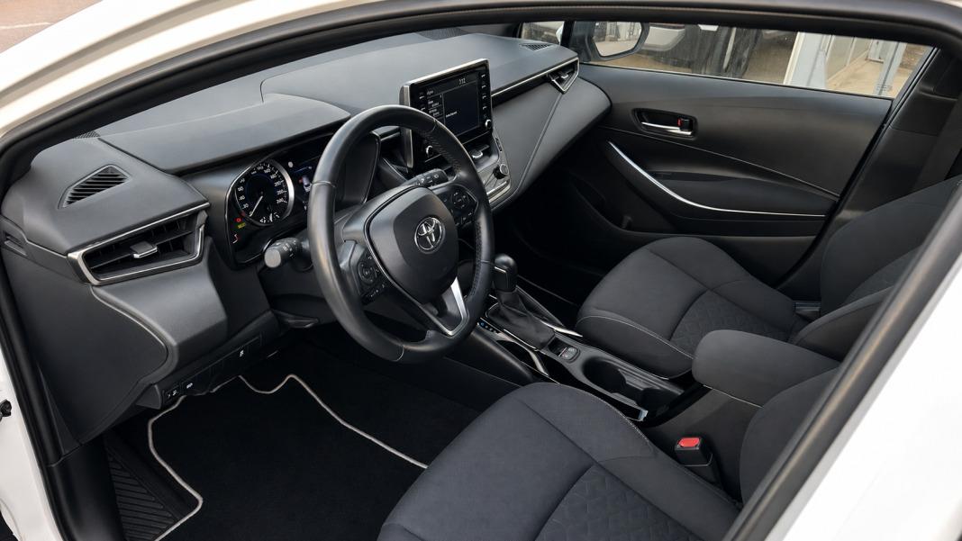 Toyota Corolla 1.8 125H BUSINESS PLUS E-CVT TOU SPORT