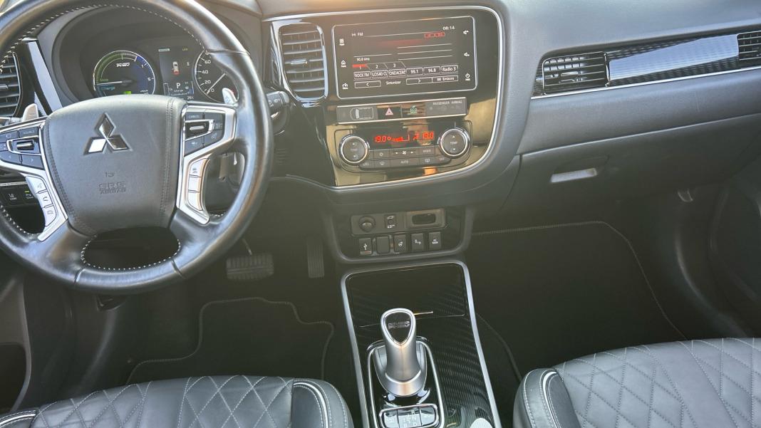Mitsubishi Outlander 2.4 PHEV Kaiteki Auto 4WD