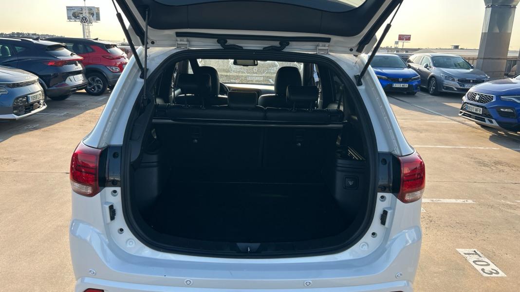 Mitsubishi Outlander 2.4 PHEV Kaiteki Auto 4WD