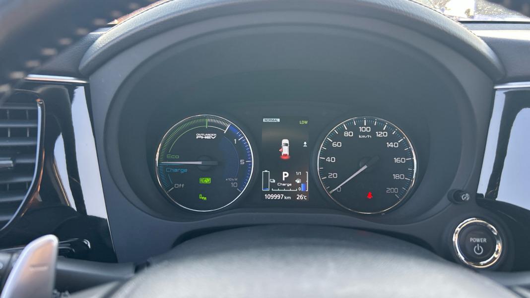 Mitsubishi Outlander 2.4 PHEV Kaiteki Auto 4WD