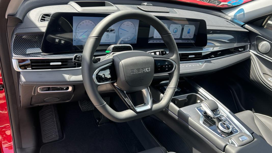 EBRO S700 1.5 TGDI PHEV Luxury E-CVT