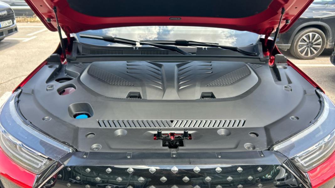 EBRO S700 1.5 TGDI PHEV Luxury E-CVT