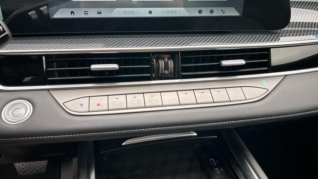 EBRO S700 1.5 TGDI HEV Luxury 165kW (224CV) 1DHT