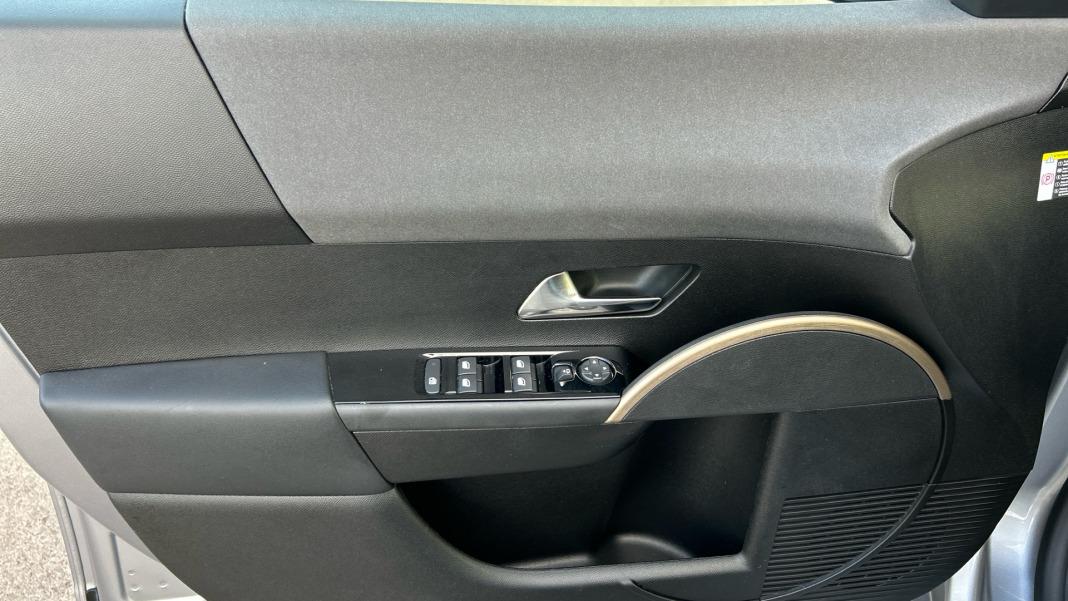 Lancia Ypsilon LX Ibrida 81kW (110CV)