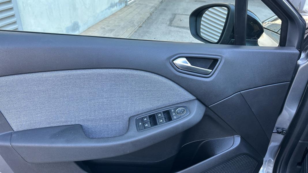 Renault Clio Techno TCe 90 (67kw)