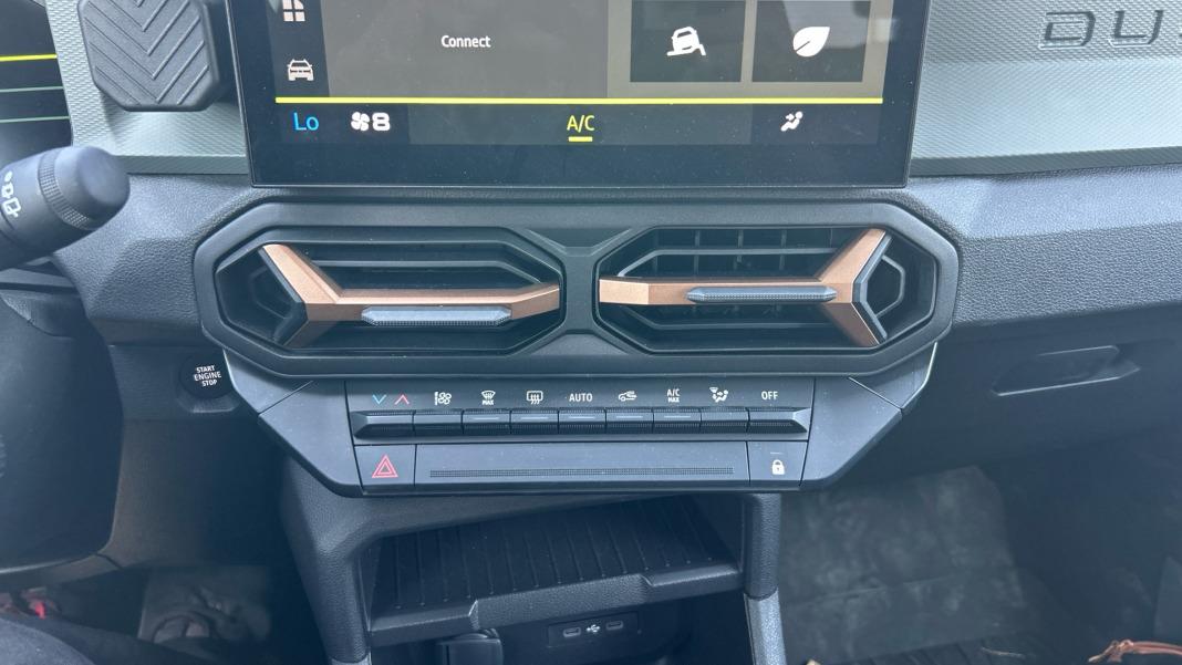 Dacia Duster Extreme TCE 96kW 48v (130CV) 4X2