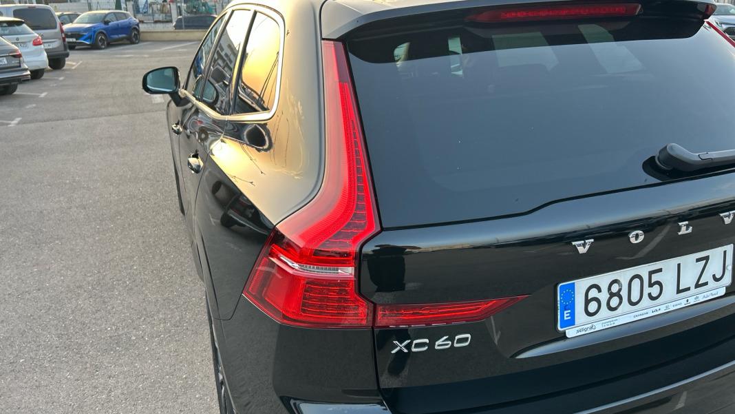 Volvo Xc60 2.0 B4 G Momentum Pro Auto