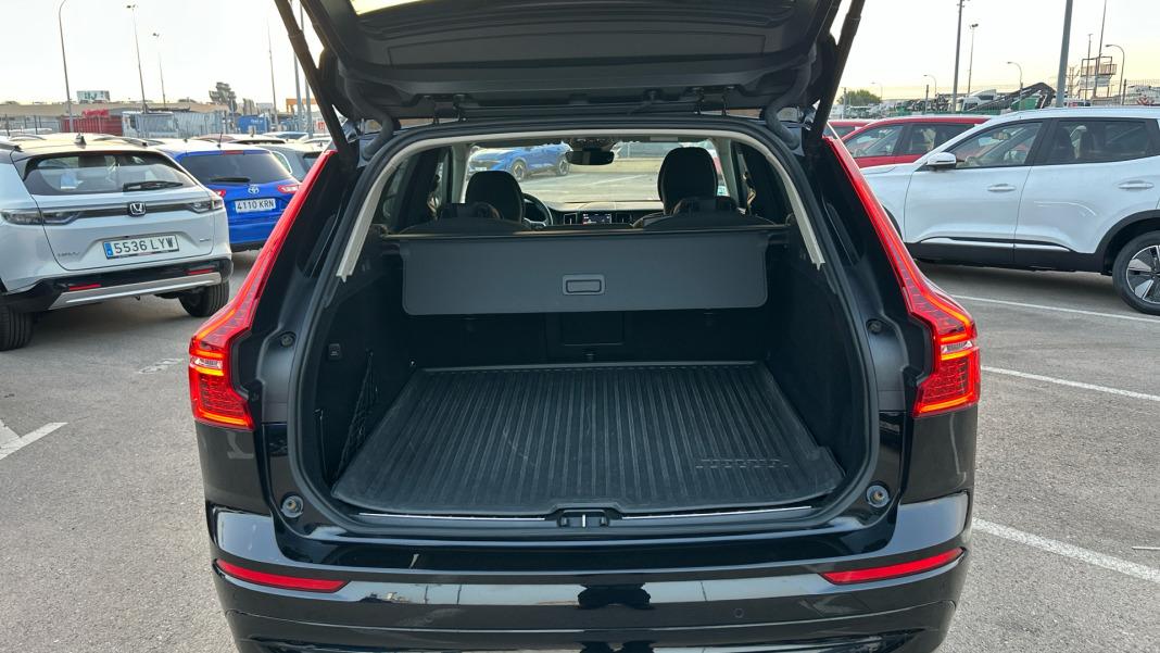 Volvo Xc60 2.0 B4 G Momentum Pro Auto