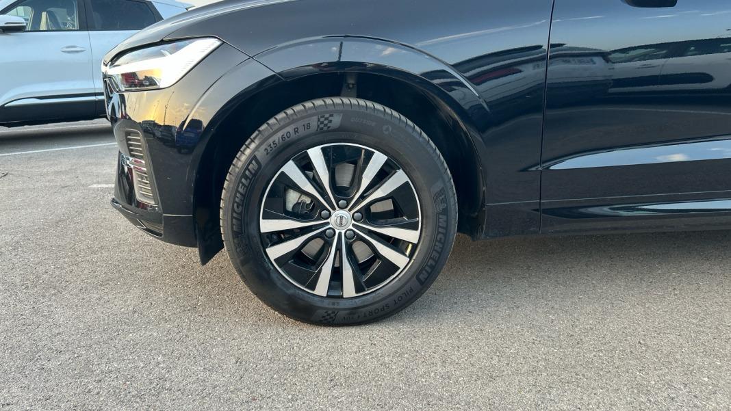 Volvo Xc60 2.0 B4 G Momentum Pro Auto
