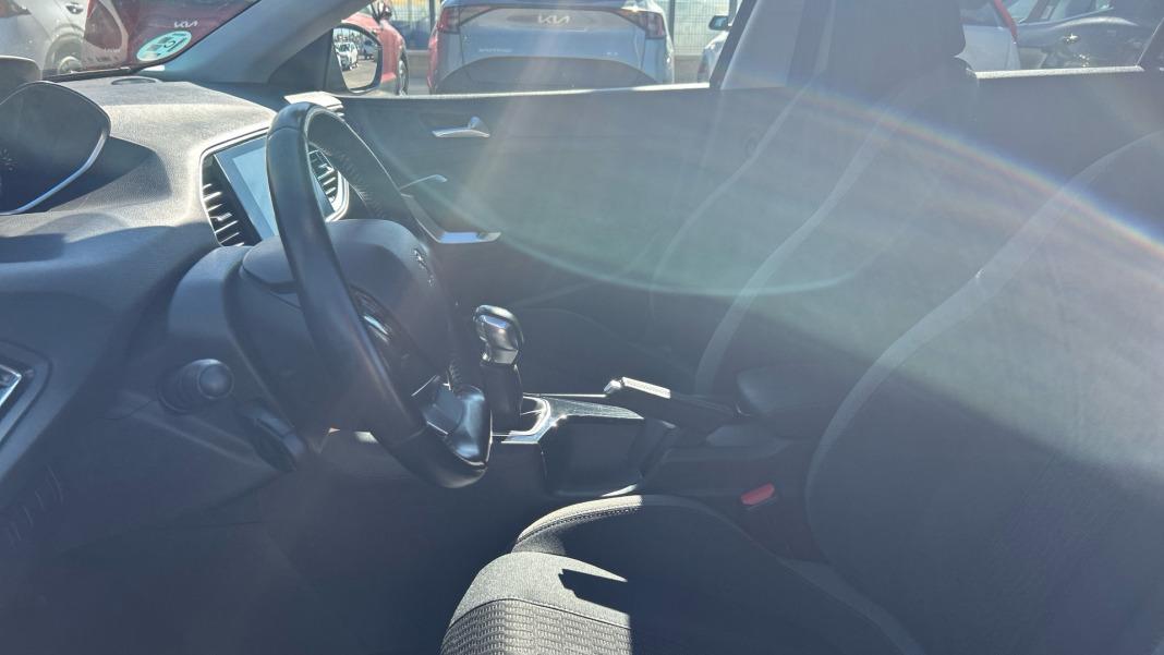 Peugeot 308 5p Active 1.6 BlueHDi 100 FAP