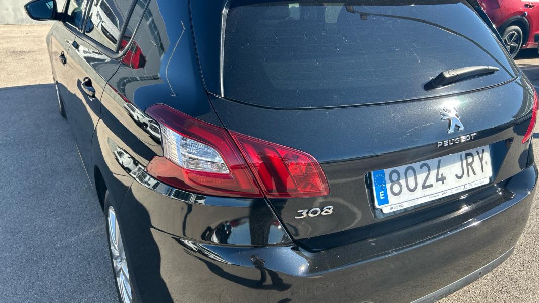Peugeot 308 5p Active 1.6 BlueHDi 100 FAP