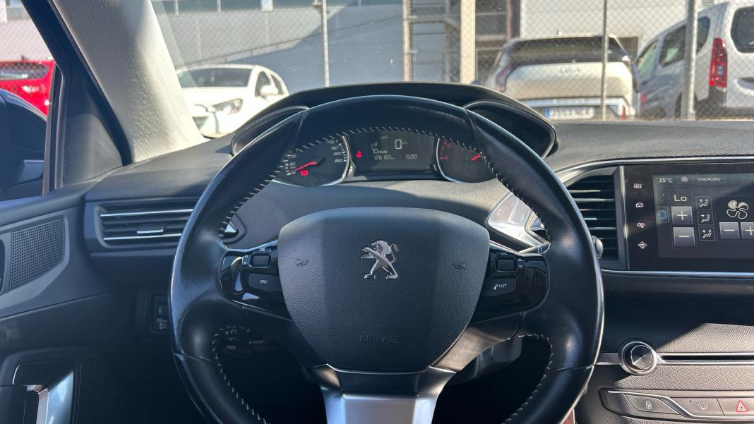 Peugeot 308 5p Active 1.6 BlueHDi 100 FAP