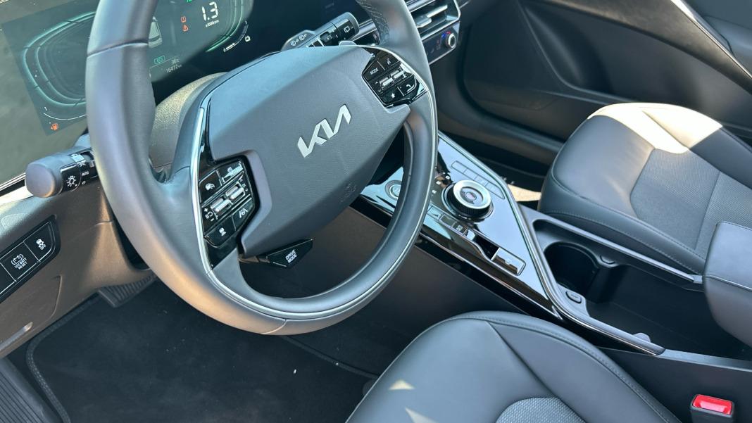 Kia Niro 1.6 GDi HEV 104kW (141CV) Drive