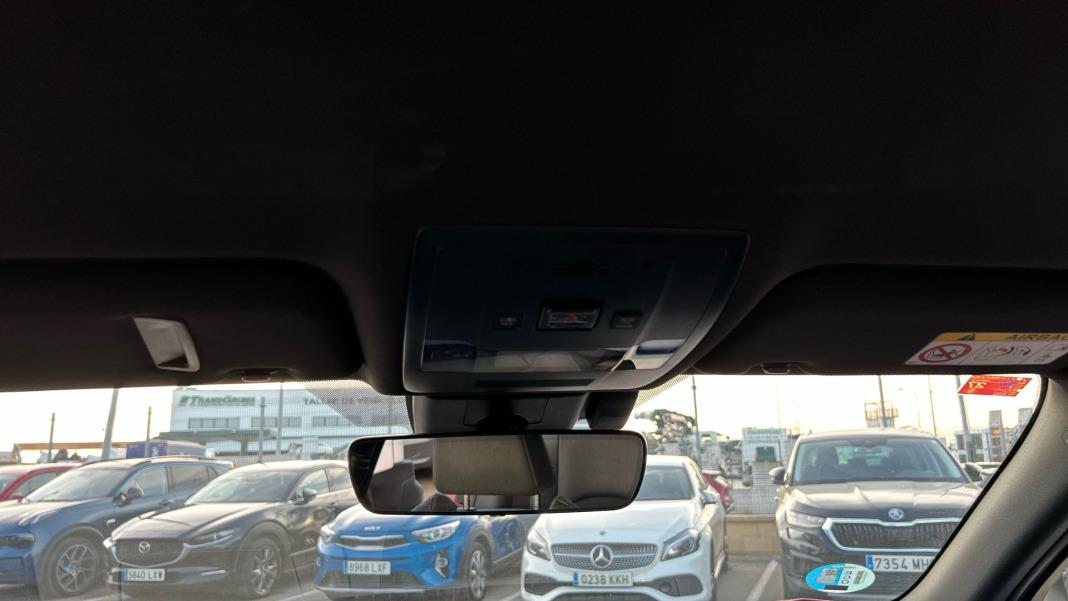 Lexus Ux 2.0 250h Premium