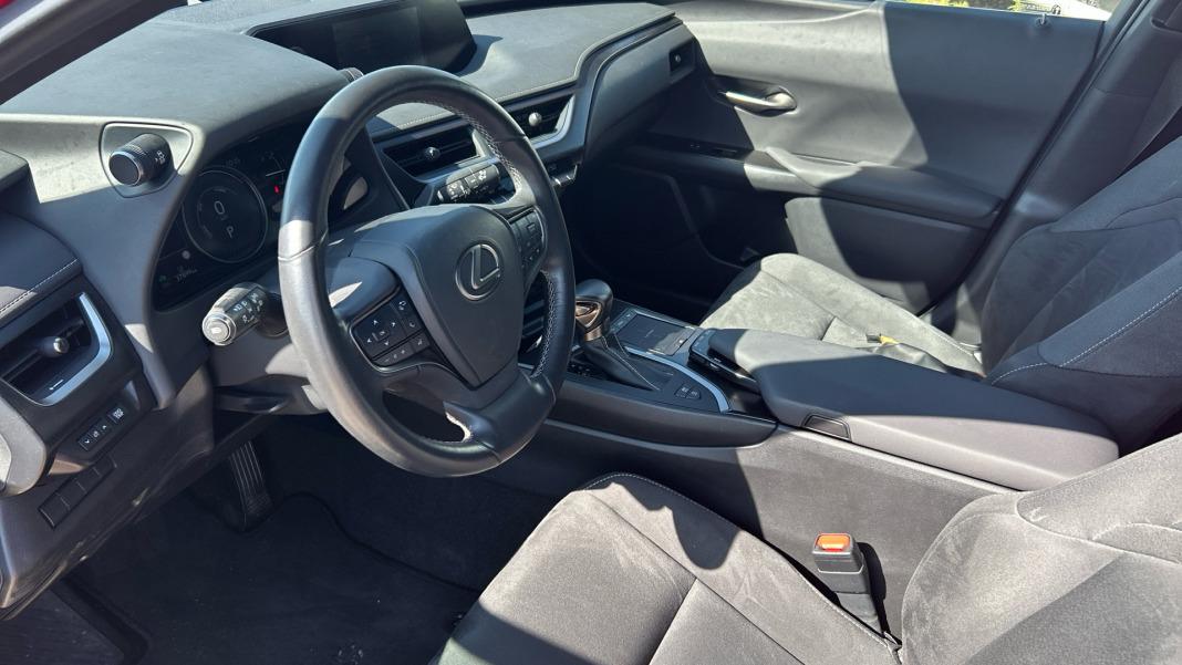 Lexus Ux 2.0 250h Premium