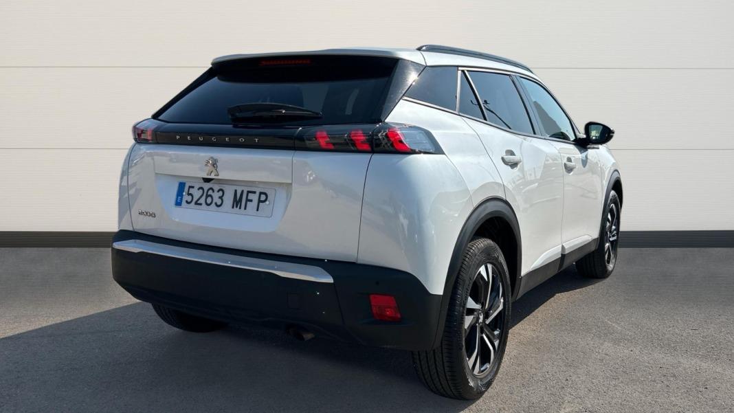 Peugeot 2008 Allure Pack Puretech 100 SS 6 Vel. MAN
