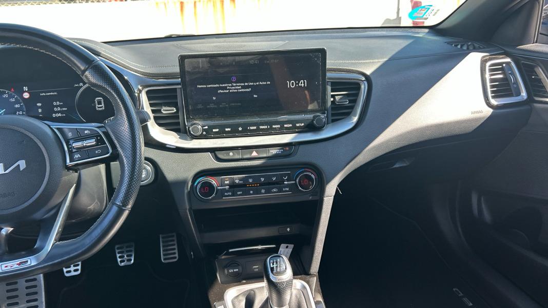 Kia Ceed 1.6 MHEV iMT 100kW (136CV) GT Line