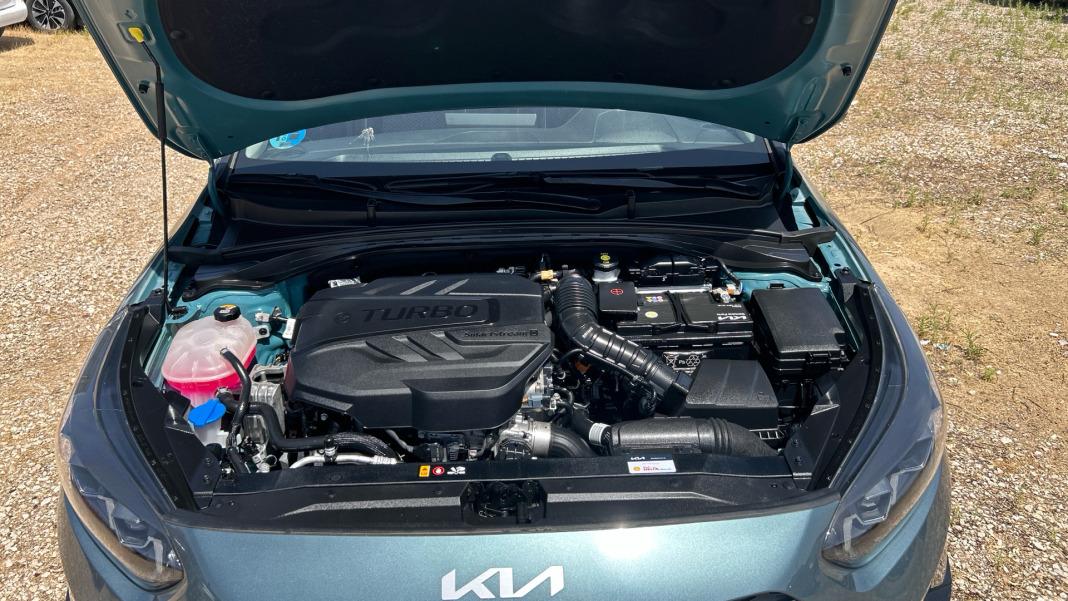 Kia Ceed 1.6 MHEV iMT 100kW (136CV) Tech