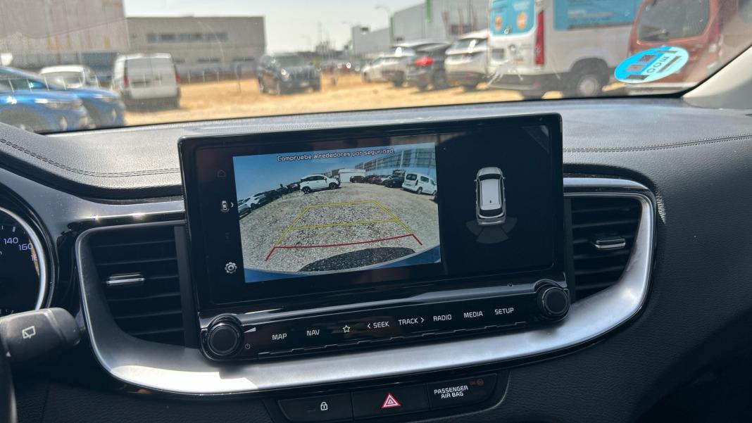 Kia Ceed 1.6 MHEV iMT 100kW (136CV) Tech