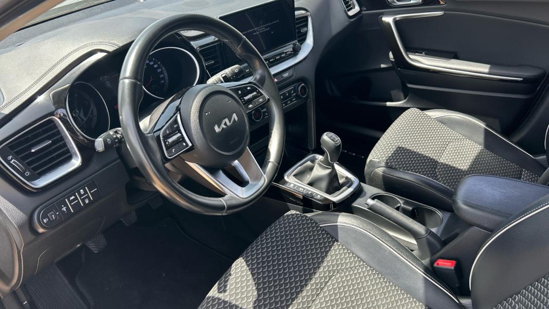 Kia Ceed 1.6 MHEV iMT 100kW (136CV) Tech