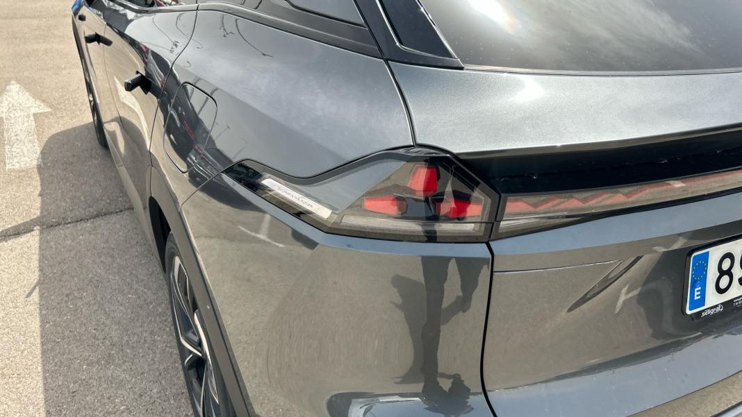 CHANGAN Deepal S07 -