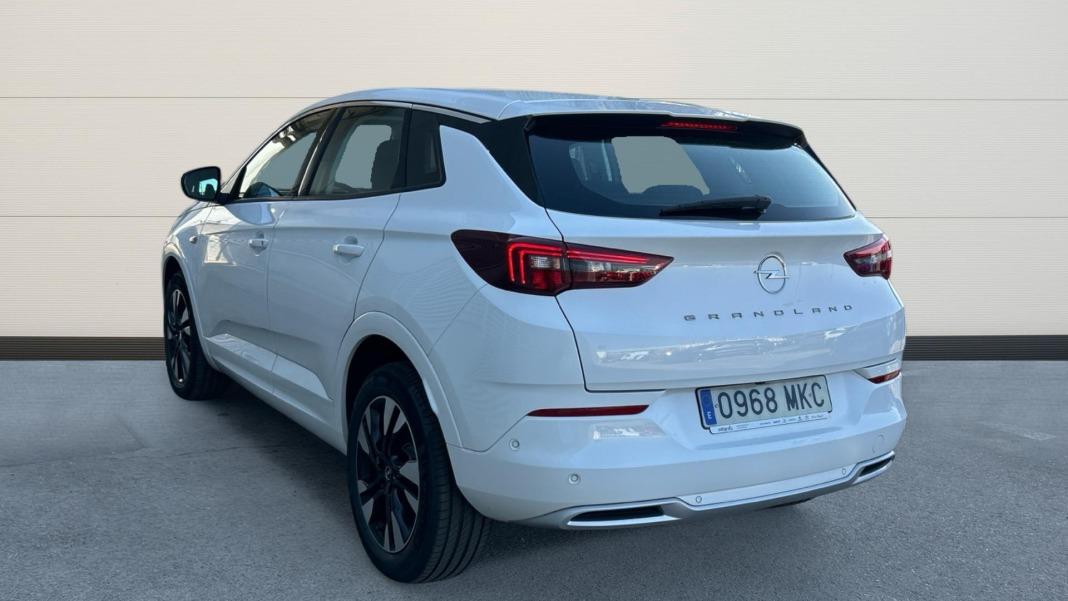 Opel Grandland 1.2 XHT Design  Tech