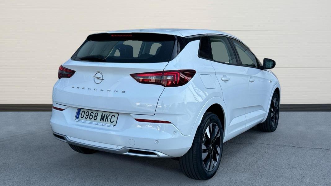 Opel Grandland 1.2 XHT Design  Tech
