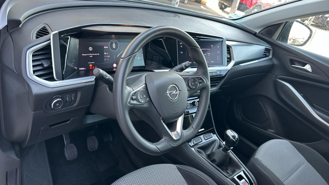 Opel Grandland 1.2 XHT Design  Tech
