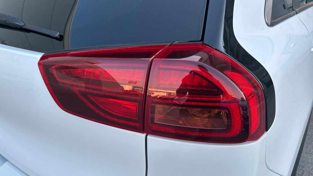 Kia Niro 1.6 GDi HEV 104kW (141CV) Emotion