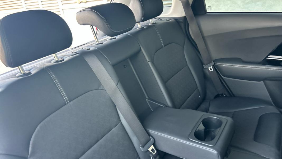 Kia Niro 1.6 GDi HEV 104kW (141CV) Emotion